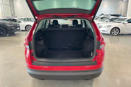 punainen Skoda Kodiaq 2021 kuva 26.