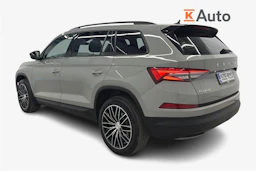 harmaa Skoda Kodiaq 2022 kuva 3.
