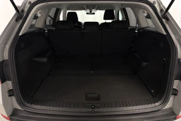 harmaa Skoda Kodiaq 2022 kuva 26.