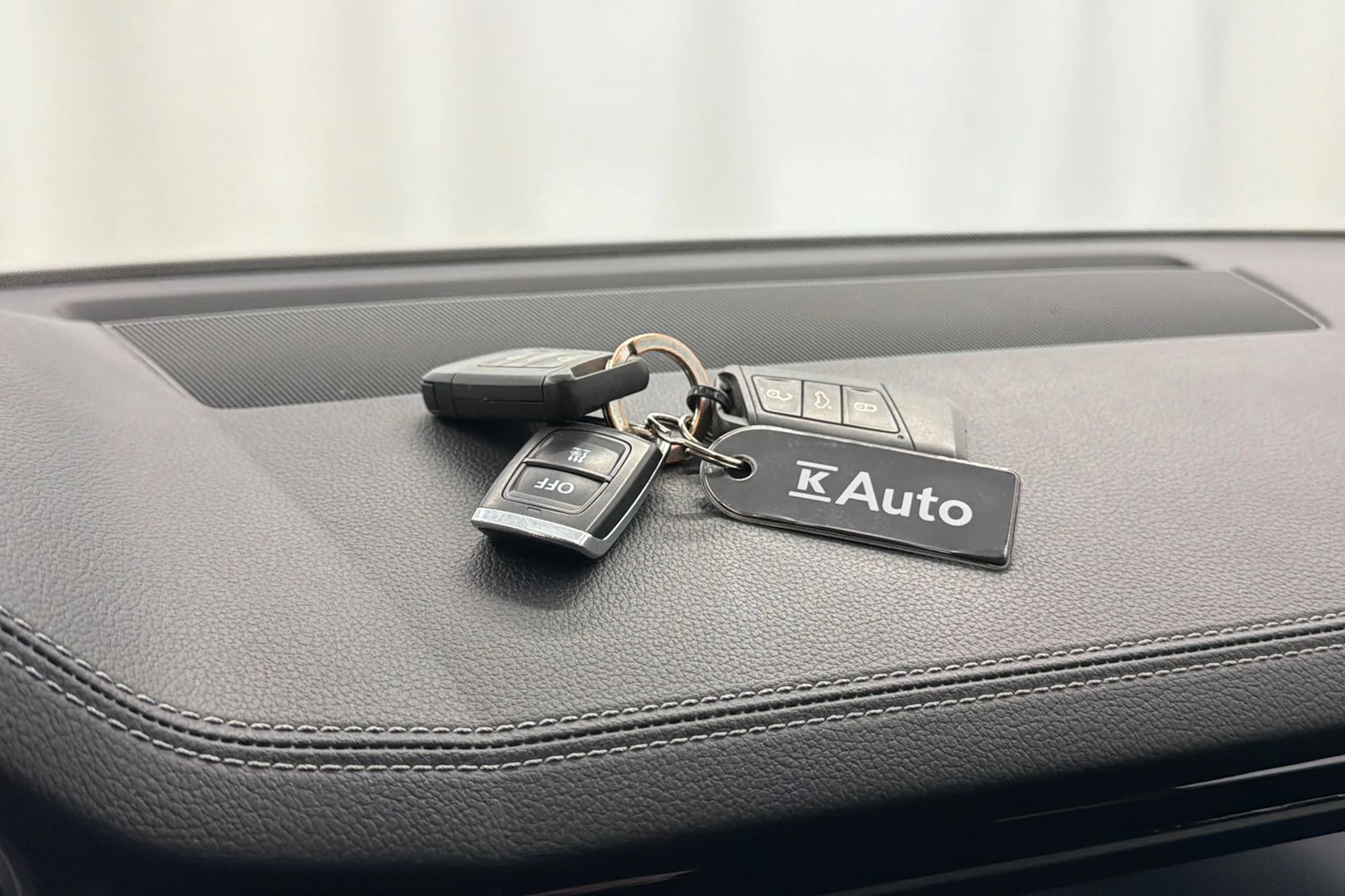 harmaa Skoda Kodiaq 2022 kuva 29.