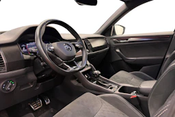 harmaa Skoda Kodiaq 2021 kuva 6.