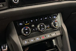 harmaa Skoda Kodiaq 2021 kuva 24.