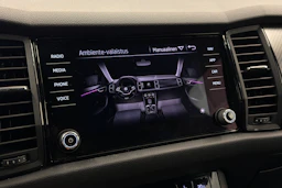 harmaa Skoda Kodiaq 2021 kuva 29.