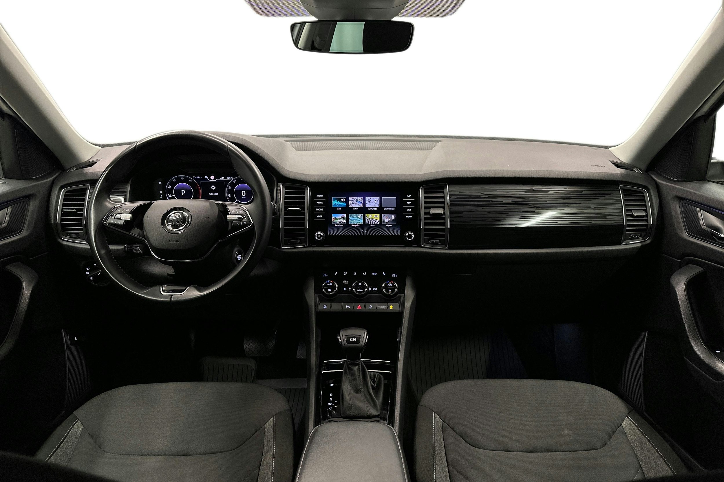 valkoinen Skoda Kodiaq 2021 kuva 9.