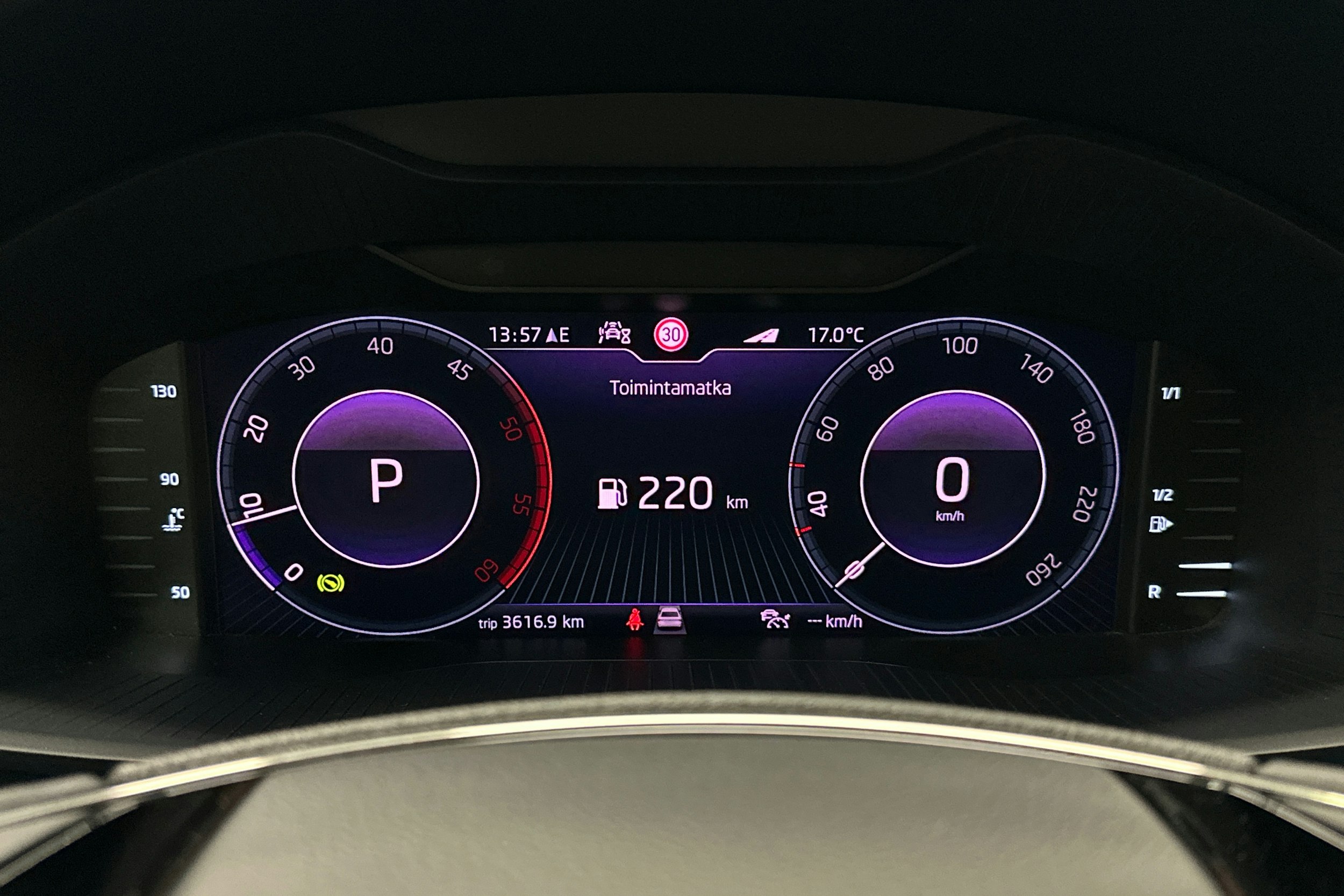 valkoinen Skoda Kodiaq 2021 kuva 22.