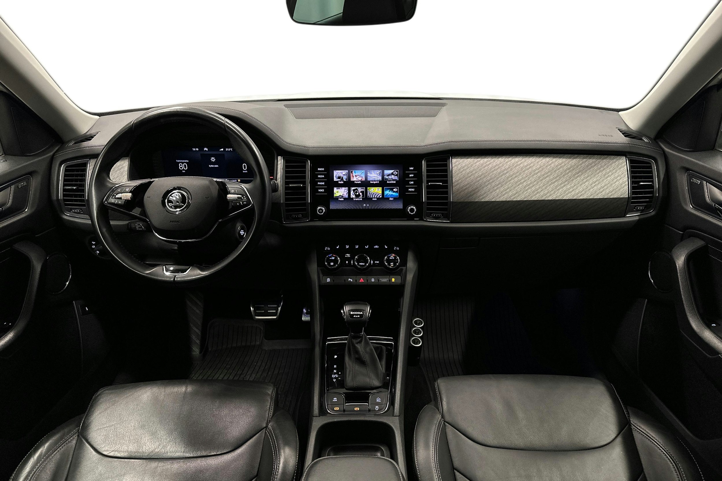 valkoinen Skoda Kodiaq 2022 kuva 9.