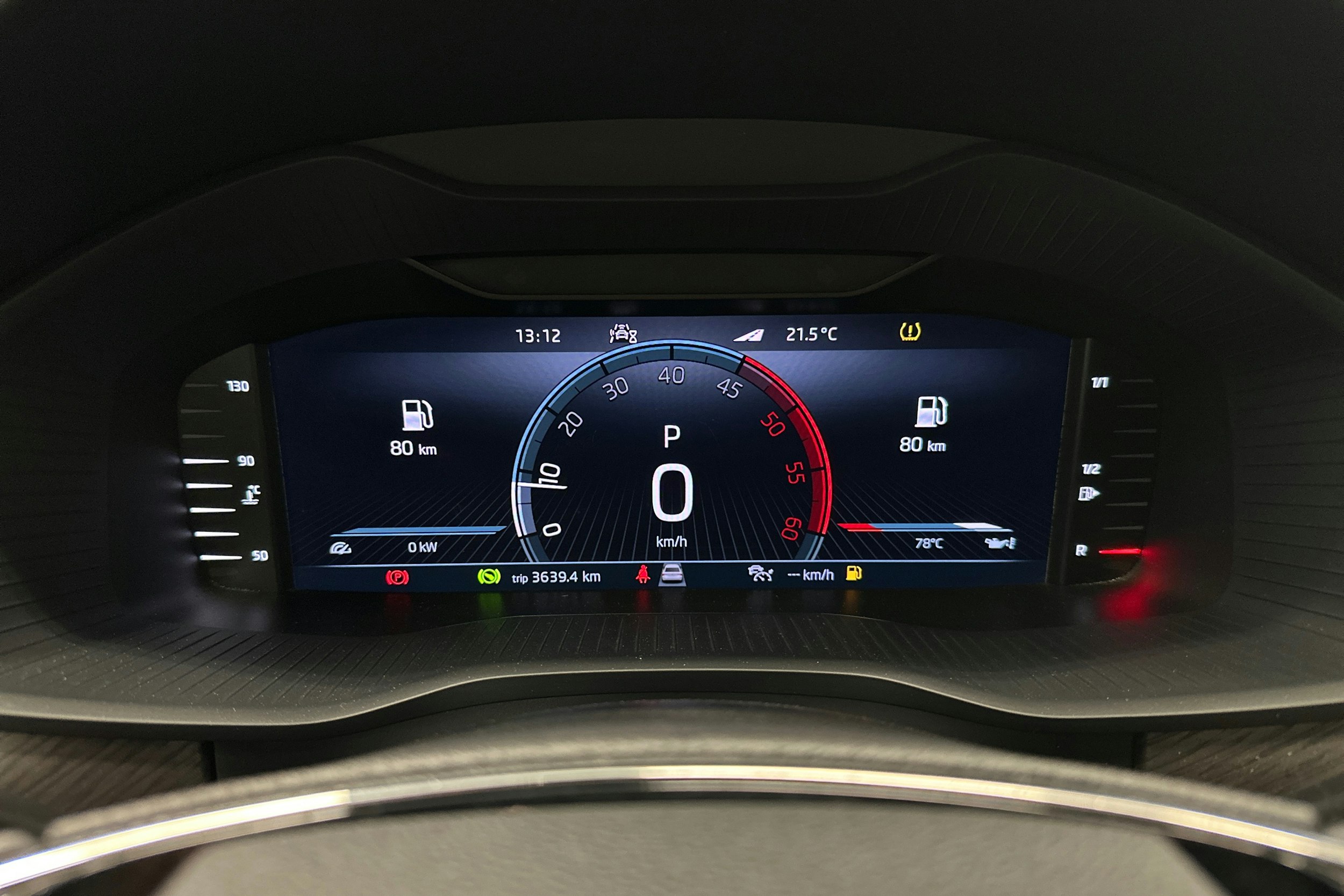 valkoinen Skoda Kodiaq 2022 kuva 22.