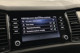 valkoinen Skoda Kodiaq 2022 kuva 24.