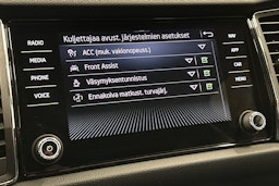 harmaa Skoda Kodiaq 2022 kuva 23.