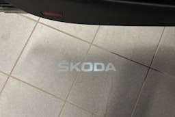 musta Skoda Kodiaq 2022 kuva 32.