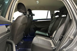 harmaa Skoda Kodiaq 2022 kuva 10.