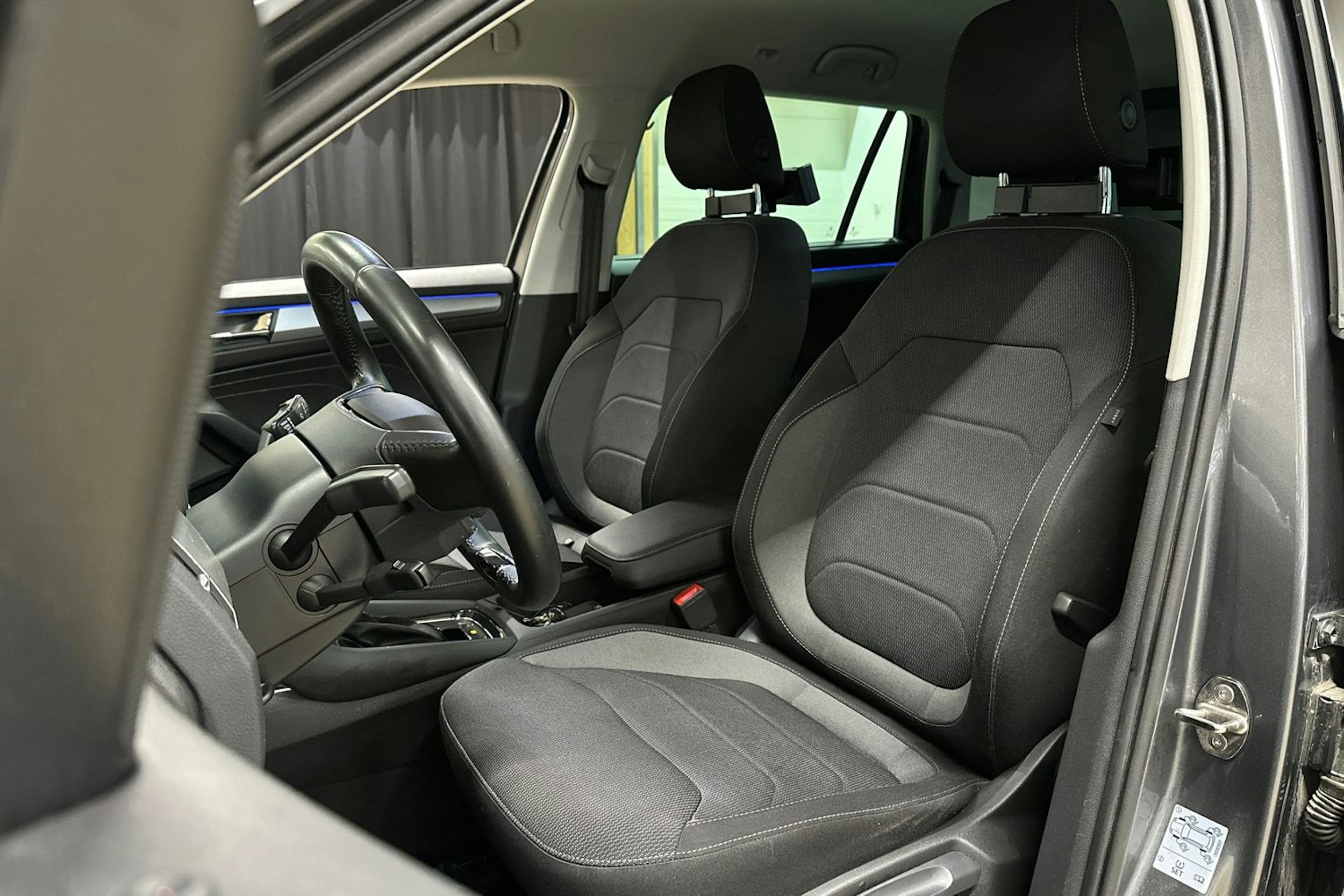 harmaa Skoda Kodiaq 2022 kuva 14.