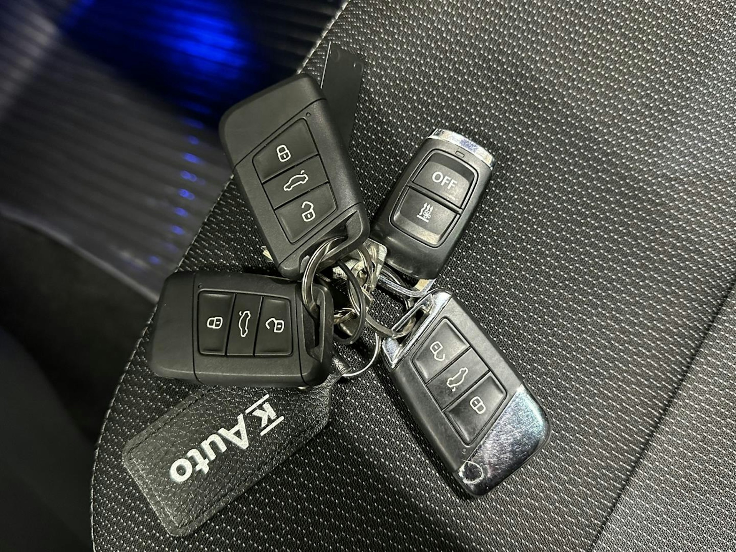 harmaa Skoda Kodiaq 2022 kuva 21.