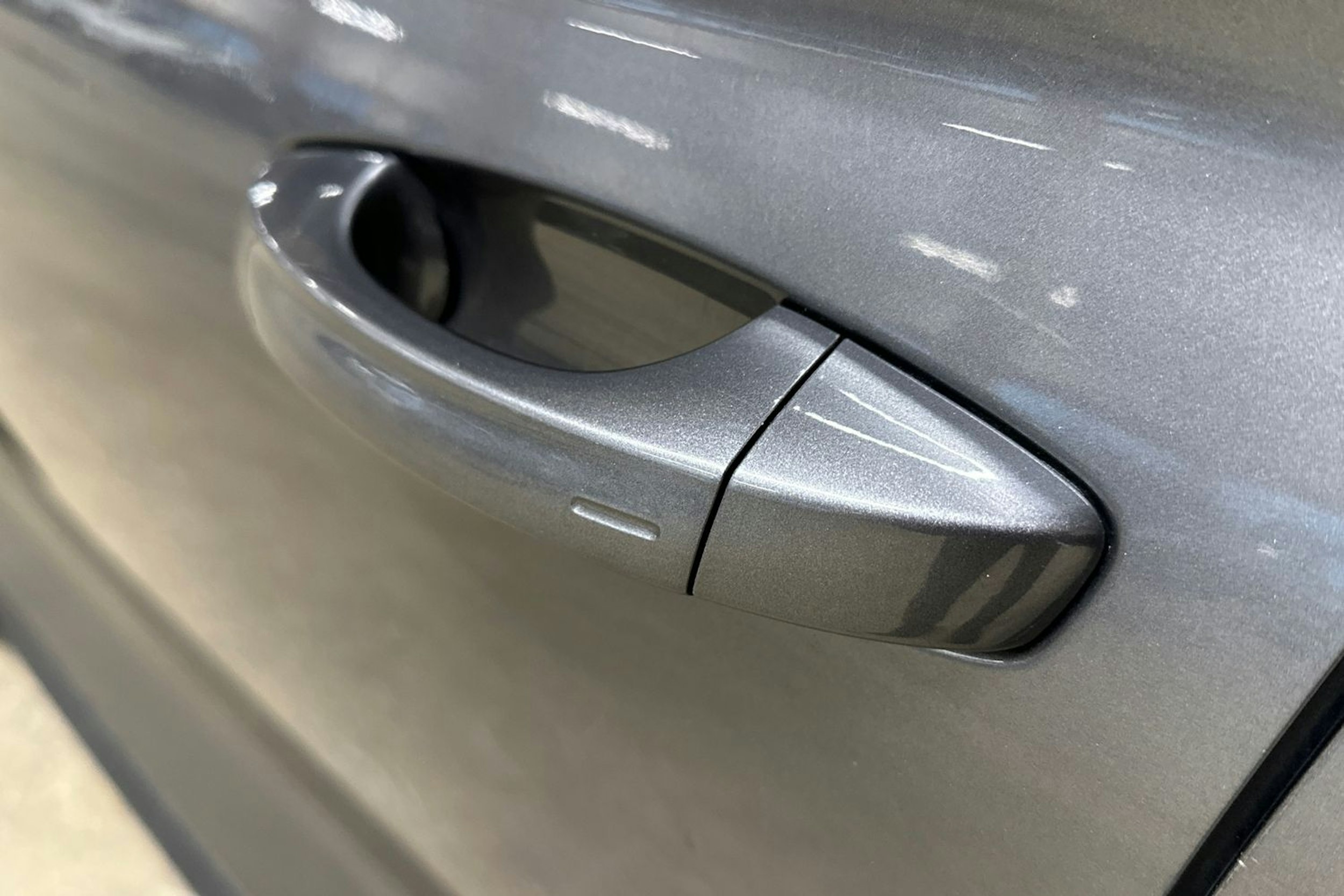 harmaa Skoda Kodiaq 2022 kuva 33.