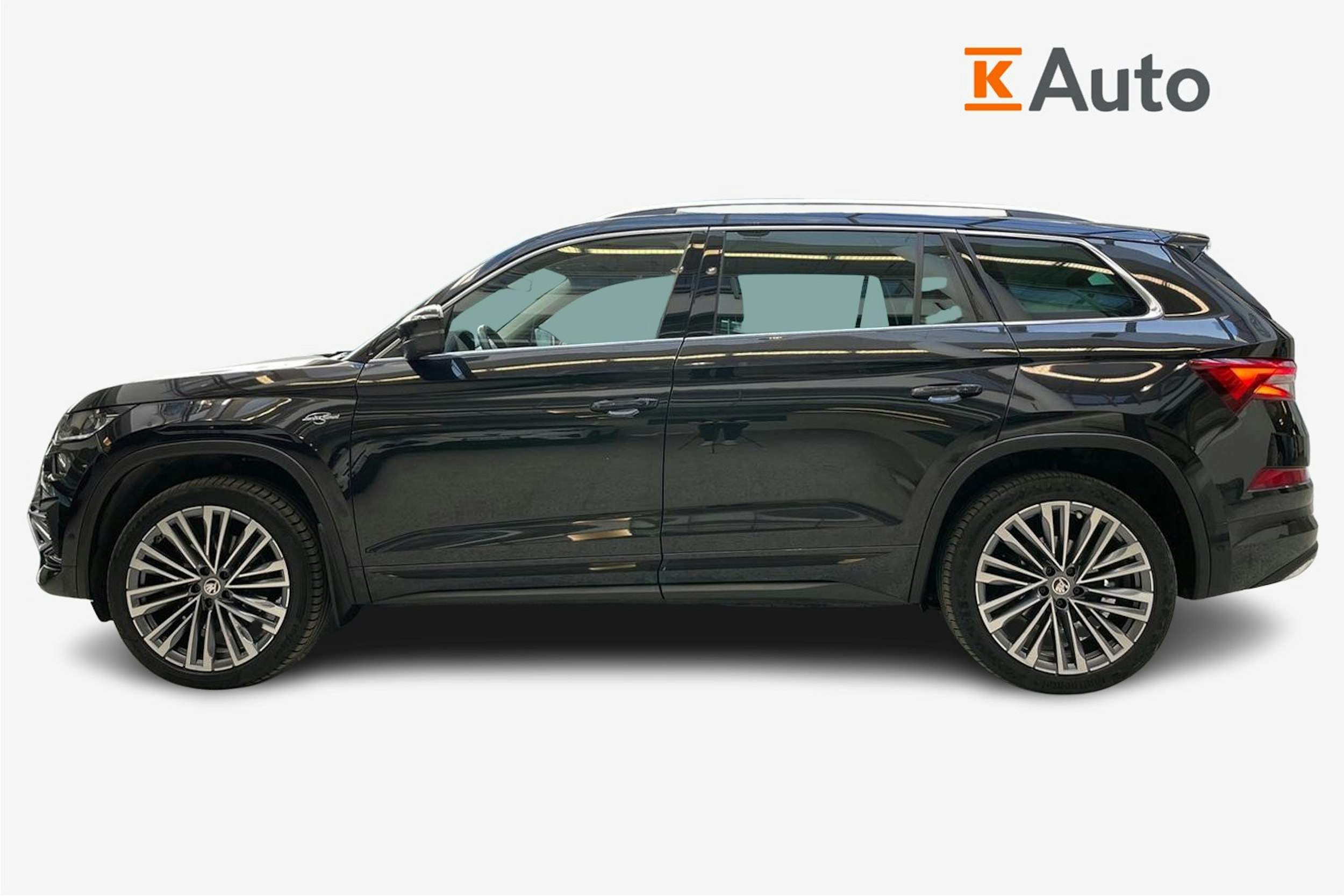musta Skoda Kodiaq 2022 kuva 6.