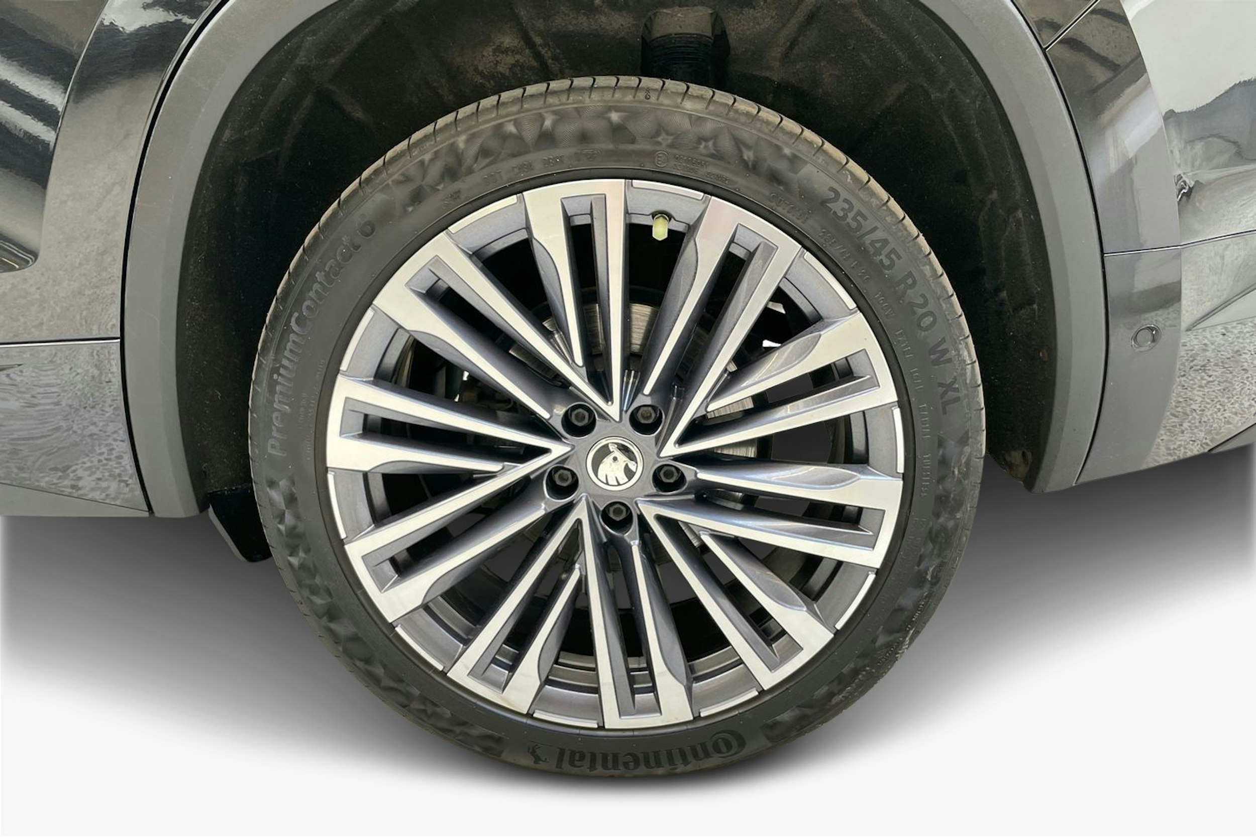 musta Skoda Kodiaq 2022 kuva 11.