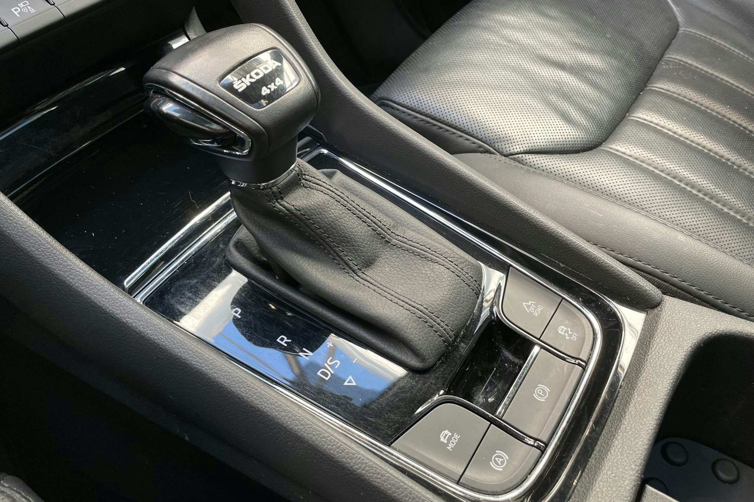 musta Skoda Kodiaq 2022 kuva 31.