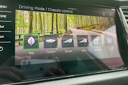 musta Skoda Kodiaq 2022 kuva 32.