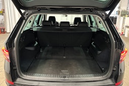 musta Skoda Kodiaq 2022 kuva 14.
