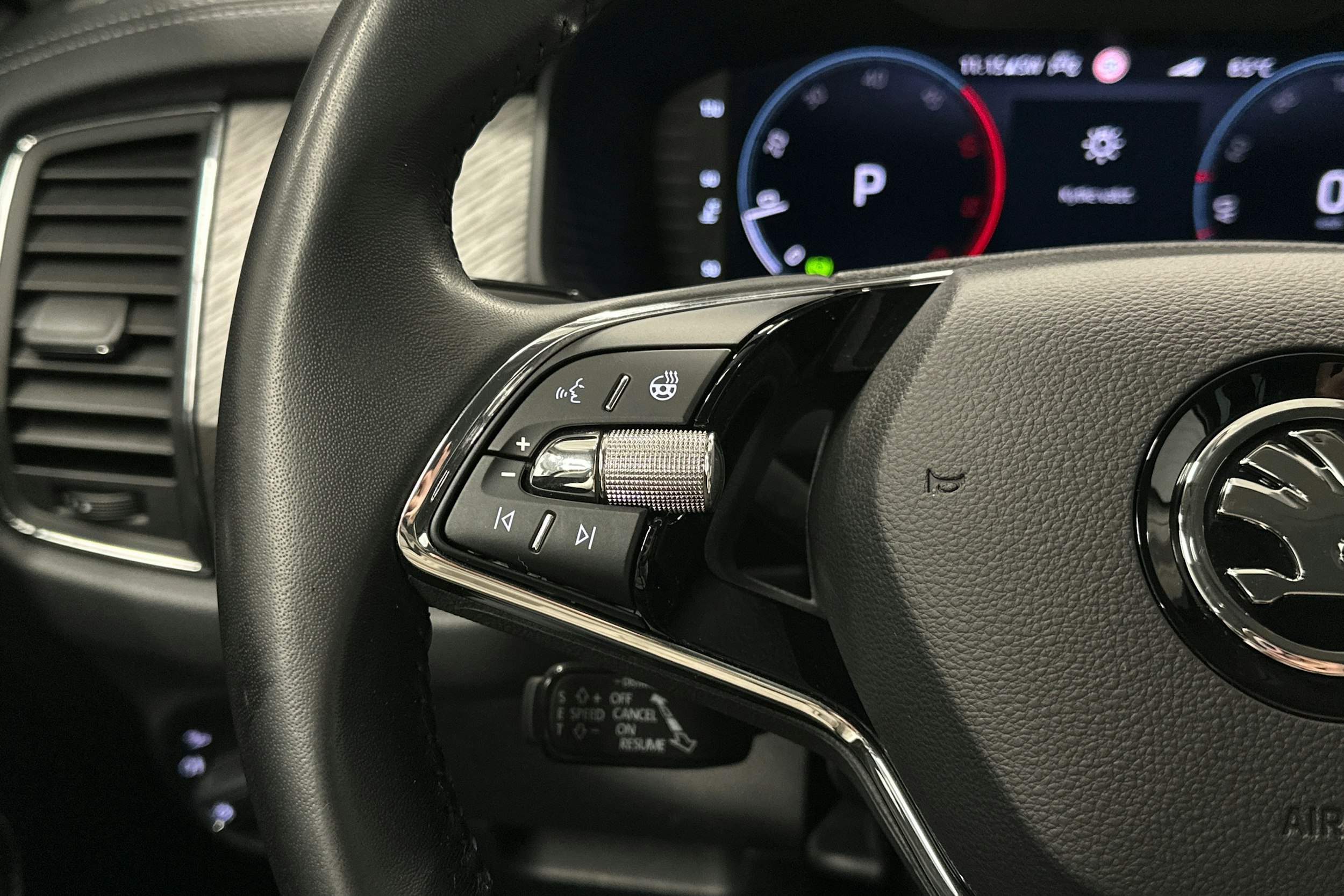 musta Skoda Kodiaq 2022 kuva 19.