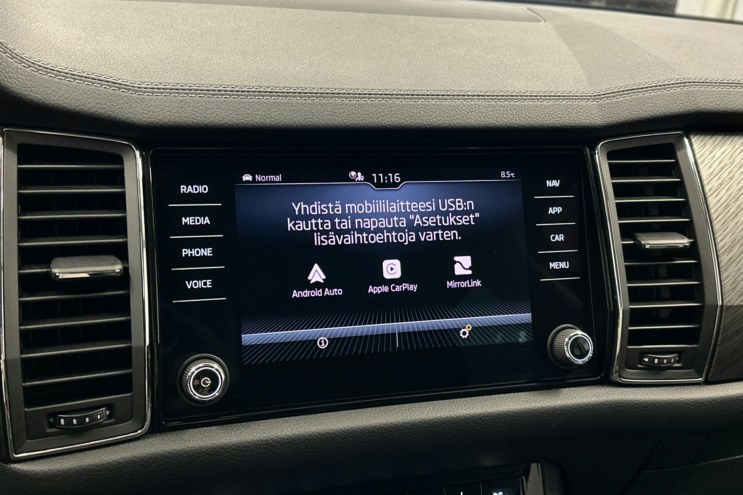 musta Skoda Kodiaq 2022 kuva 25.