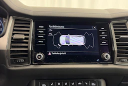 harmaa Skoda Kodiaq 2022 kuva 22.