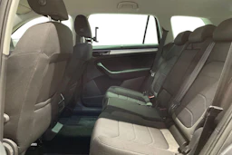 harmaa Skoda Kodiaq 2022 kuva 8.