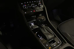 harmaa Skoda Kodiaq 2022 kuva 19.