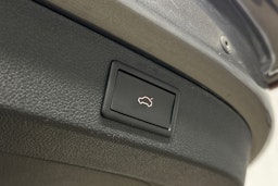 harmaa Skoda Kodiaq 2022 kuva 17.