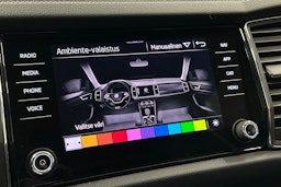 harmaa Skoda Kodiaq 2022 kuva 26.