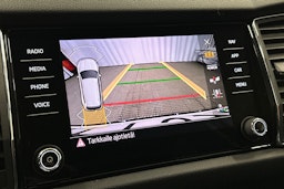 harmaa Skoda Kodiaq 2022 kuva 27.