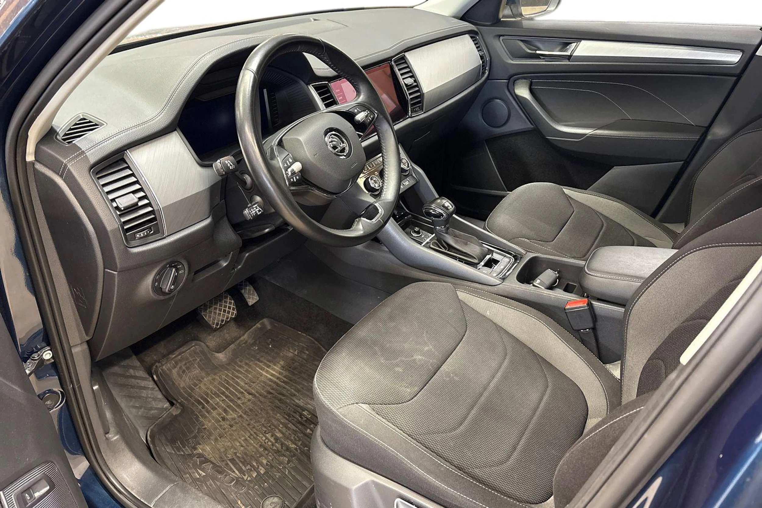 sininen Skoda Kodiaq 2022 kuva 3.