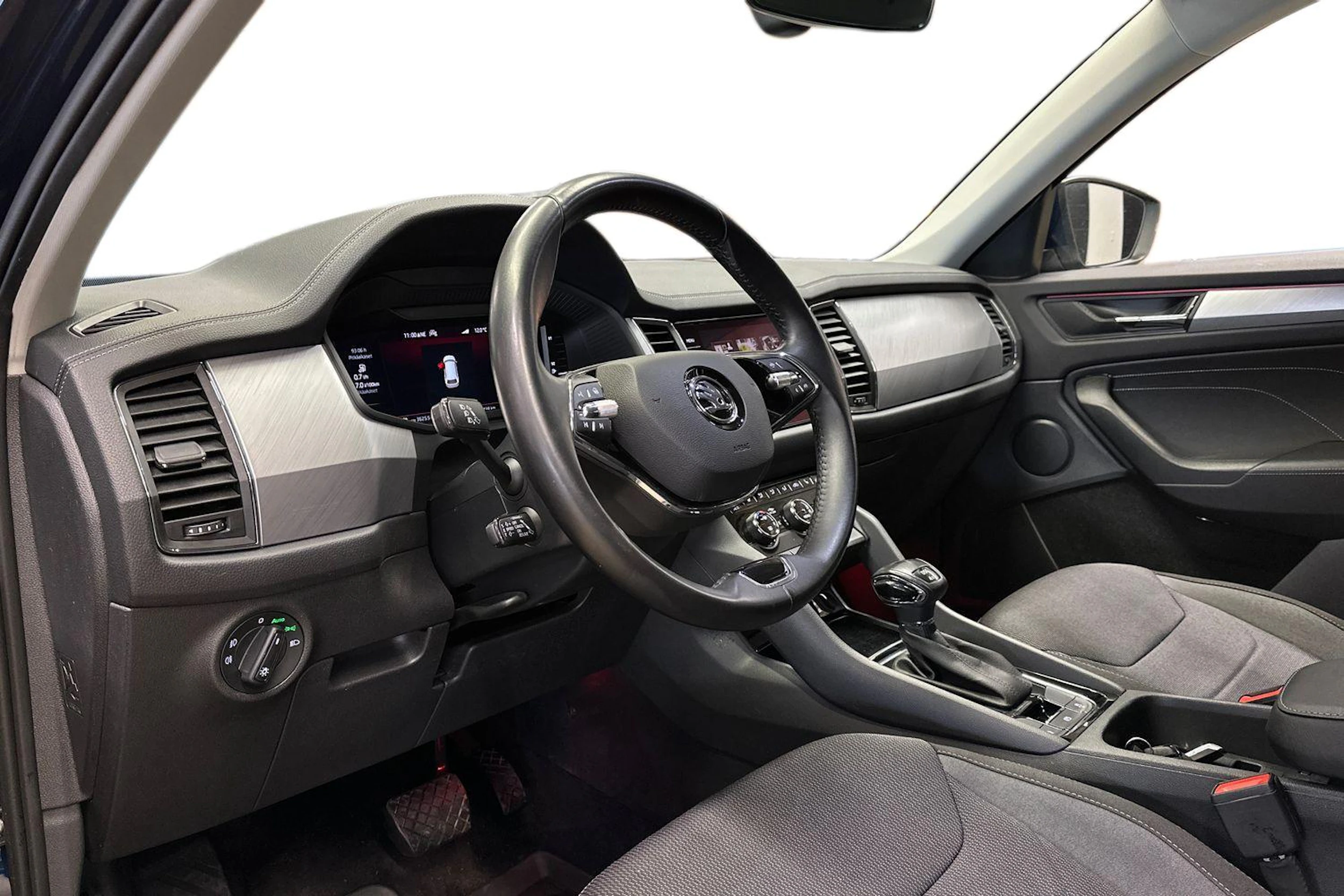 sininen Skoda Kodiaq 2022 kuva 8.