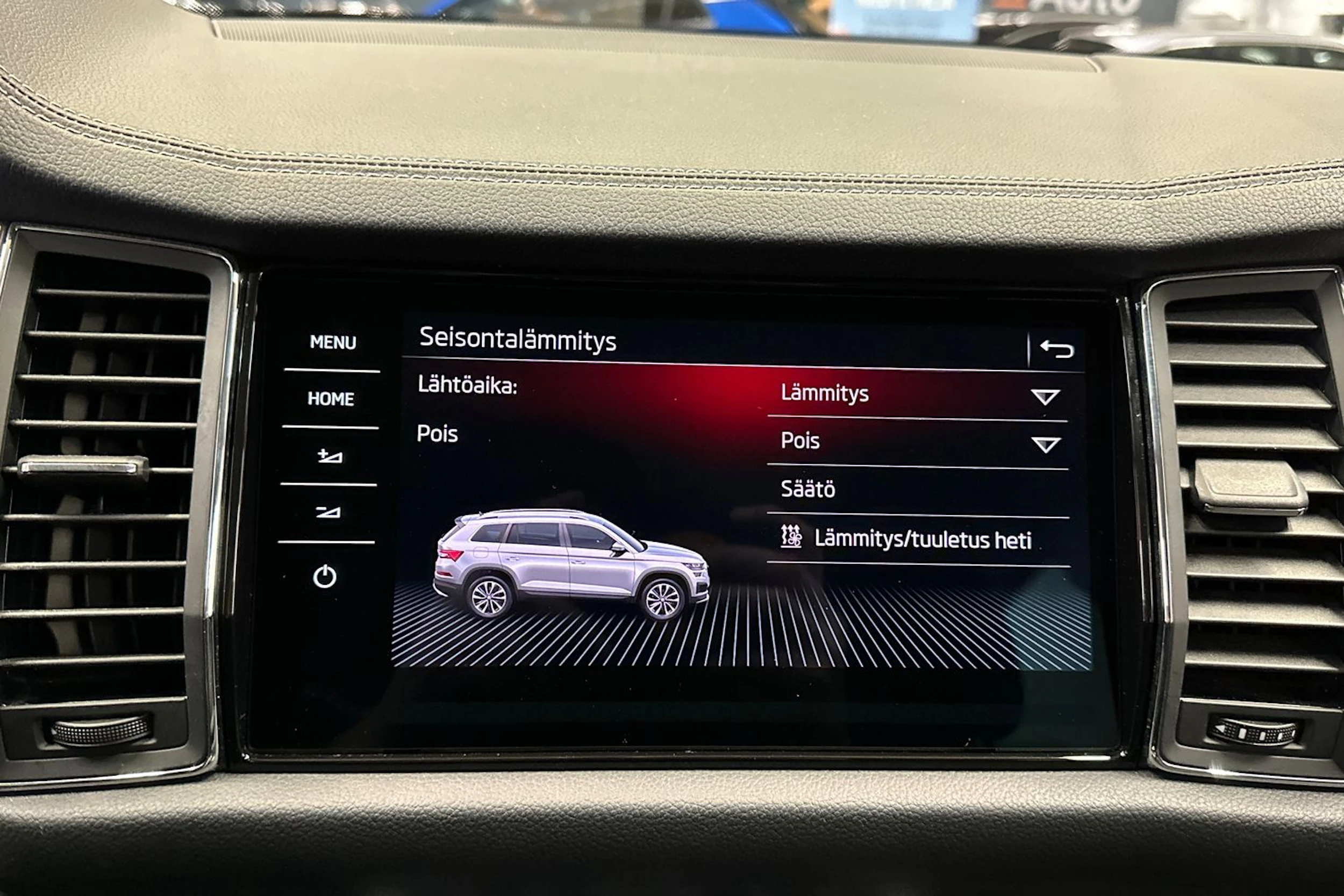 sininen Skoda Kodiaq 2022 kuva 18.