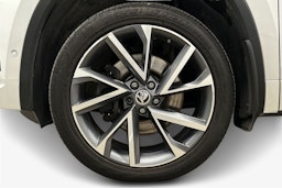 valkoinen Skoda Kodiaq 2022 kuva 9.