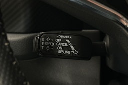 valkoinen Skoda Kodiaq 2022 kuva 22.