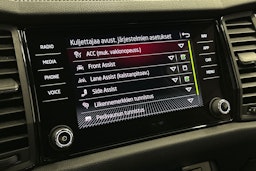 valkoinen Skoda Kodiaq 2022 kuva 25.