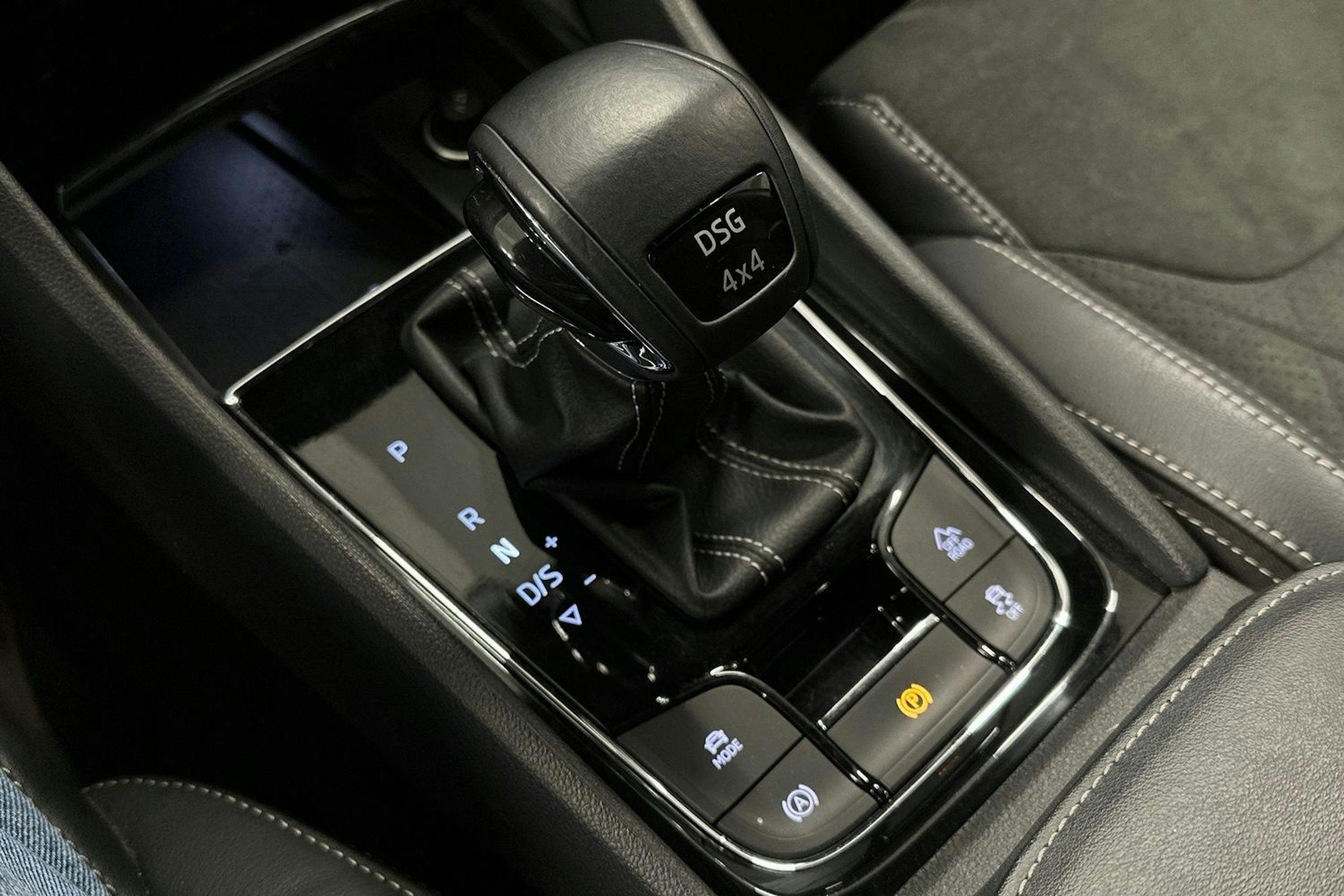 valkoinen Skoda Kodiaq 2022 kuva 29.