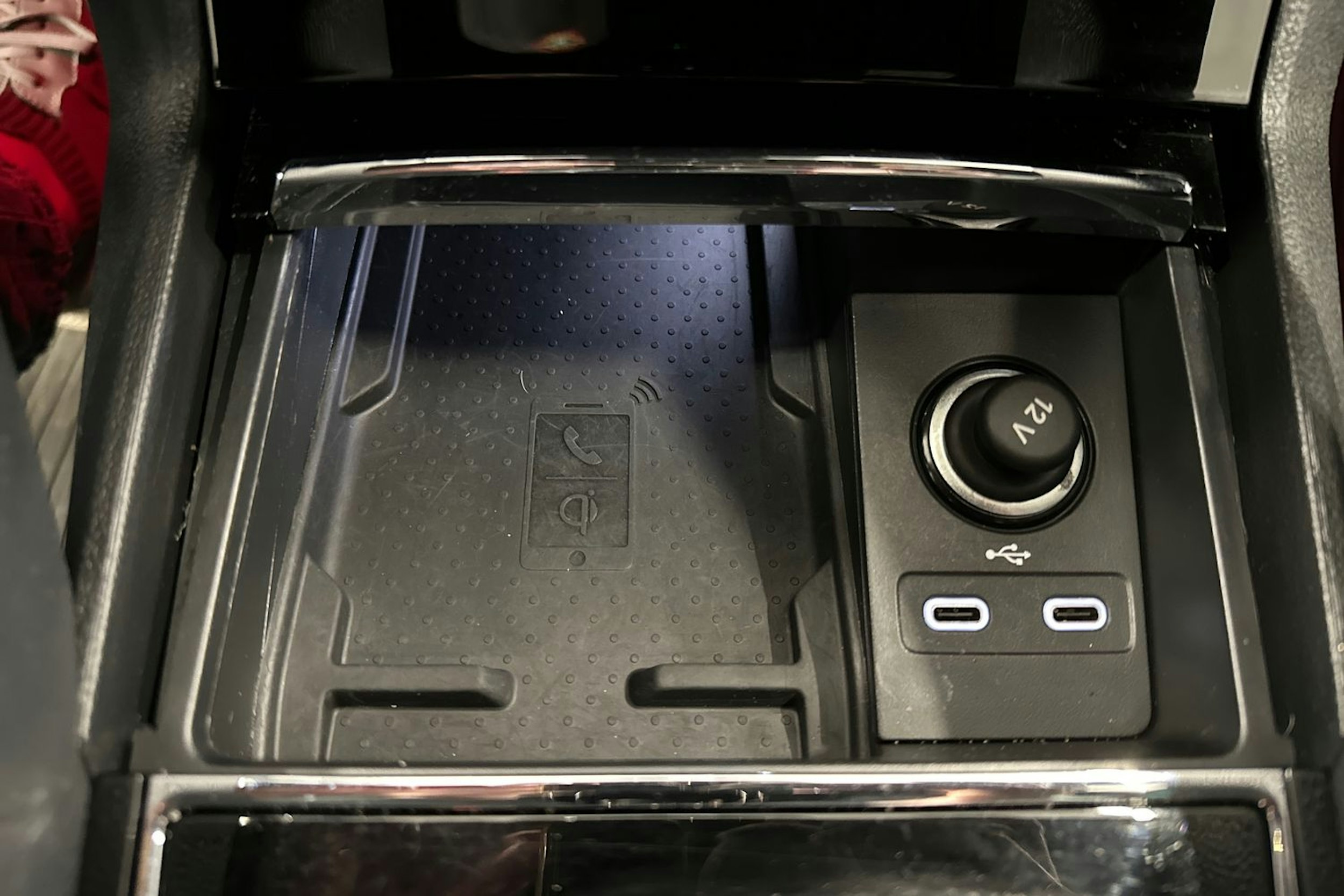 valkoinen Skoda Kodiaq 2022 kuva 30.