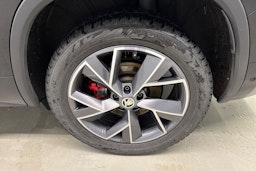 musta Skoda Kodiaq 2022 kuva 13.