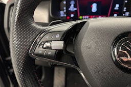 musta Skoda Kodiaq 2022 kuva 17.