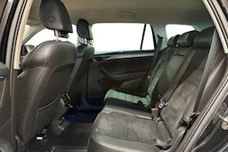 musta Skoda Kodiaq 2022 kuva 8.