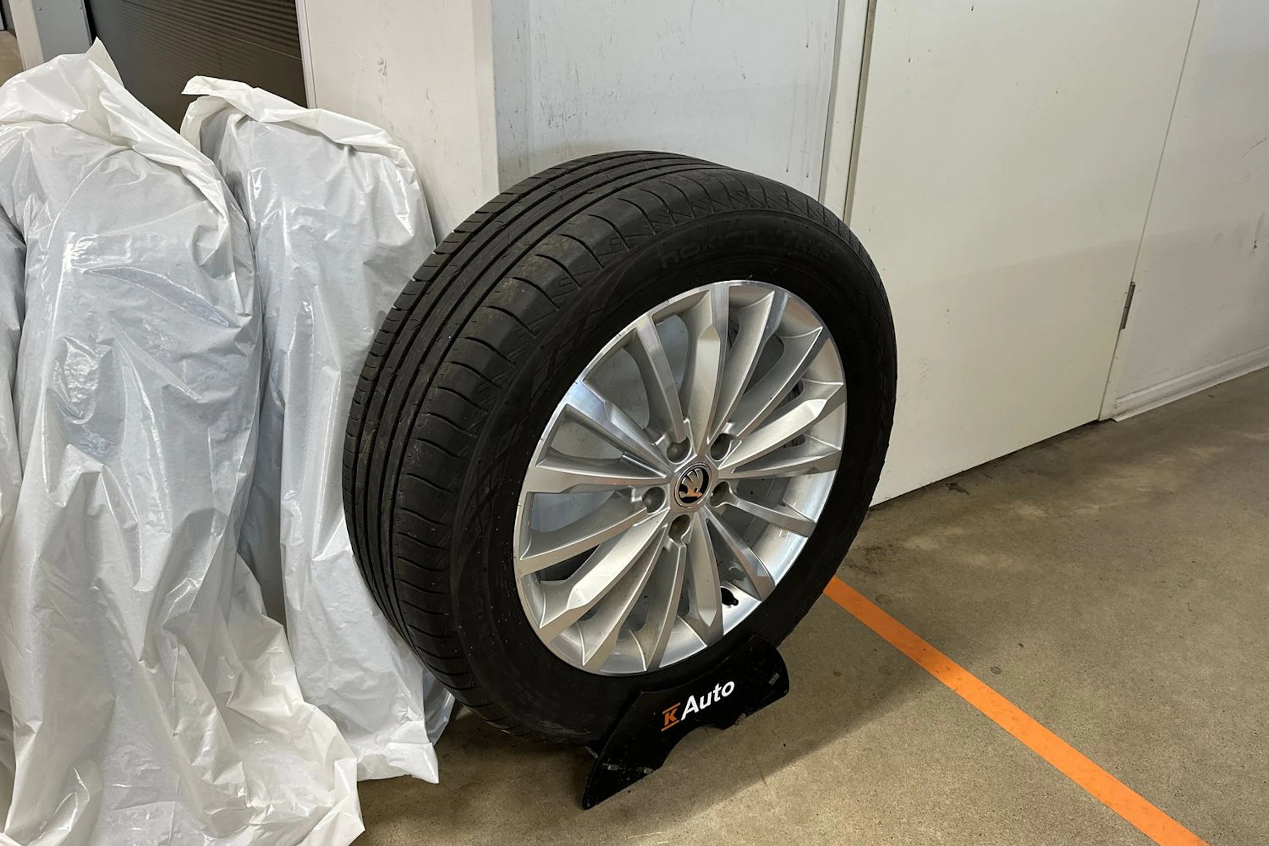 musta Skoda Kodiaq 2022 kuva 10.