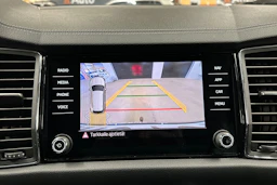 musta Skoda Kodiaq 2022 kuva 18.