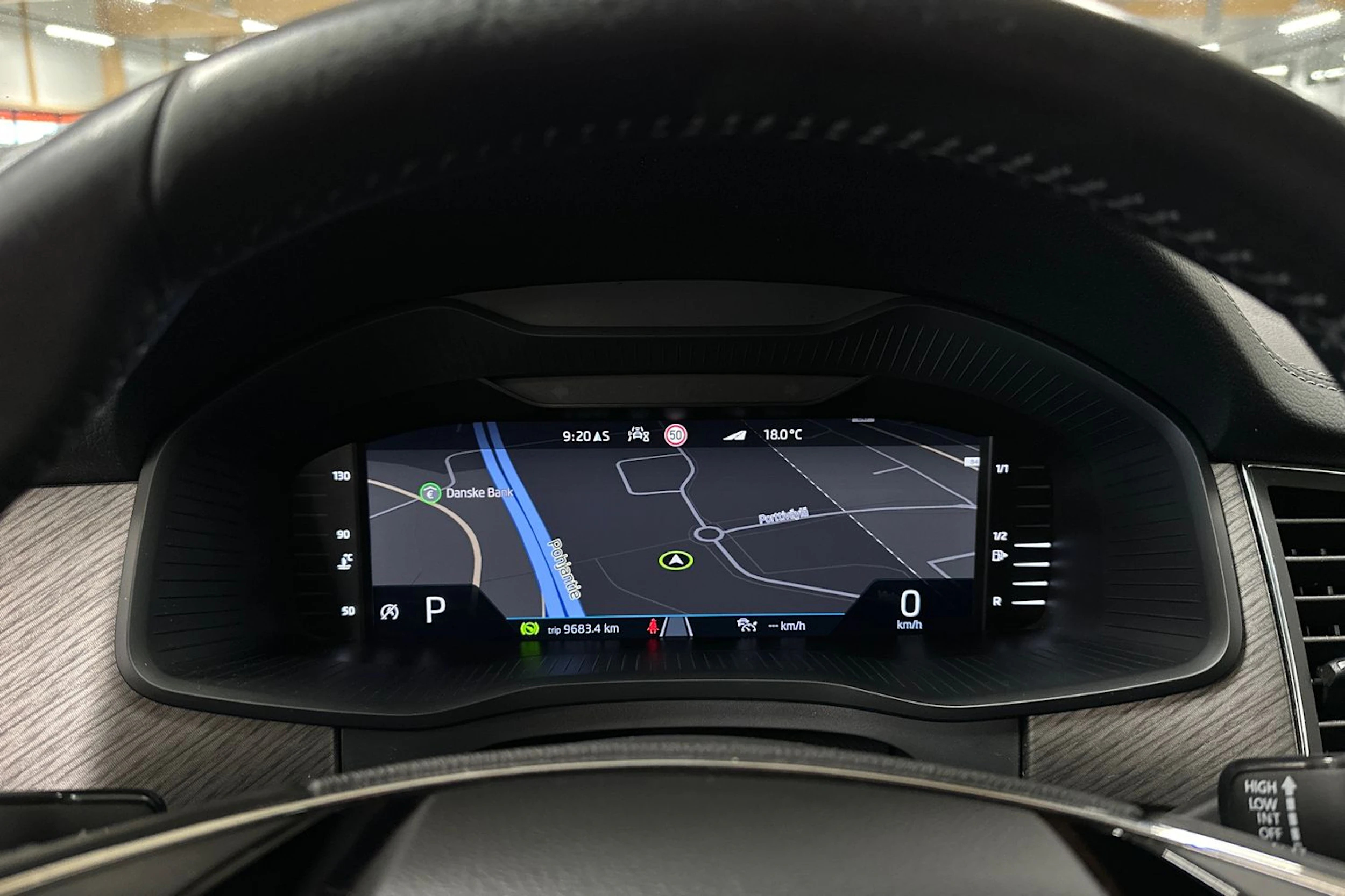 musta Skoda Kodiaq 2022 kuva 25.