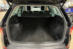 musta Skoda Kodiaq 2022 kuva 29.