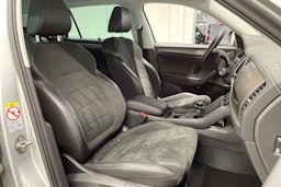 harmaa Skoda Kodiaq 2022 kuva 29.