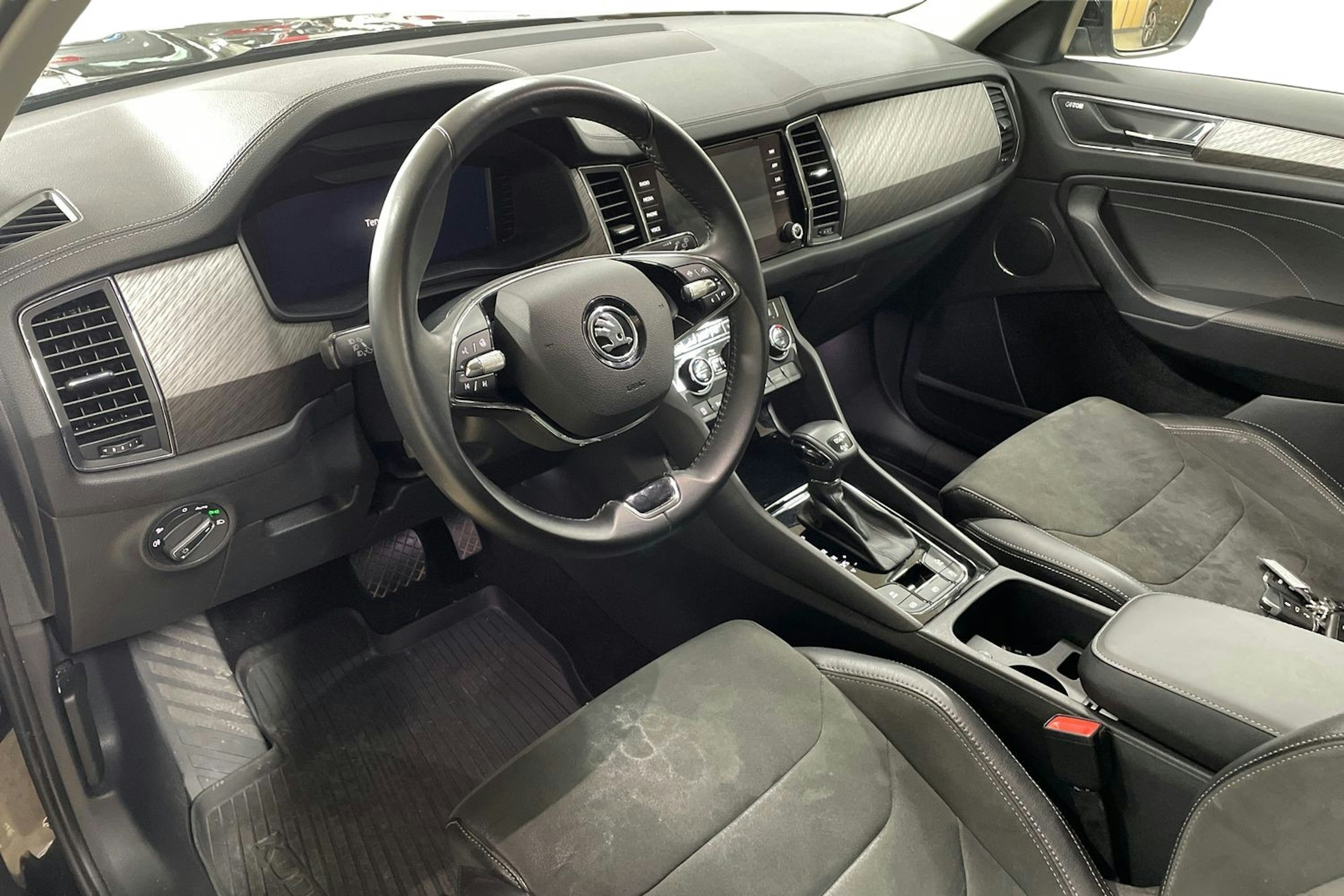 musta Skoda Kodiaq 2022 kuva 3.