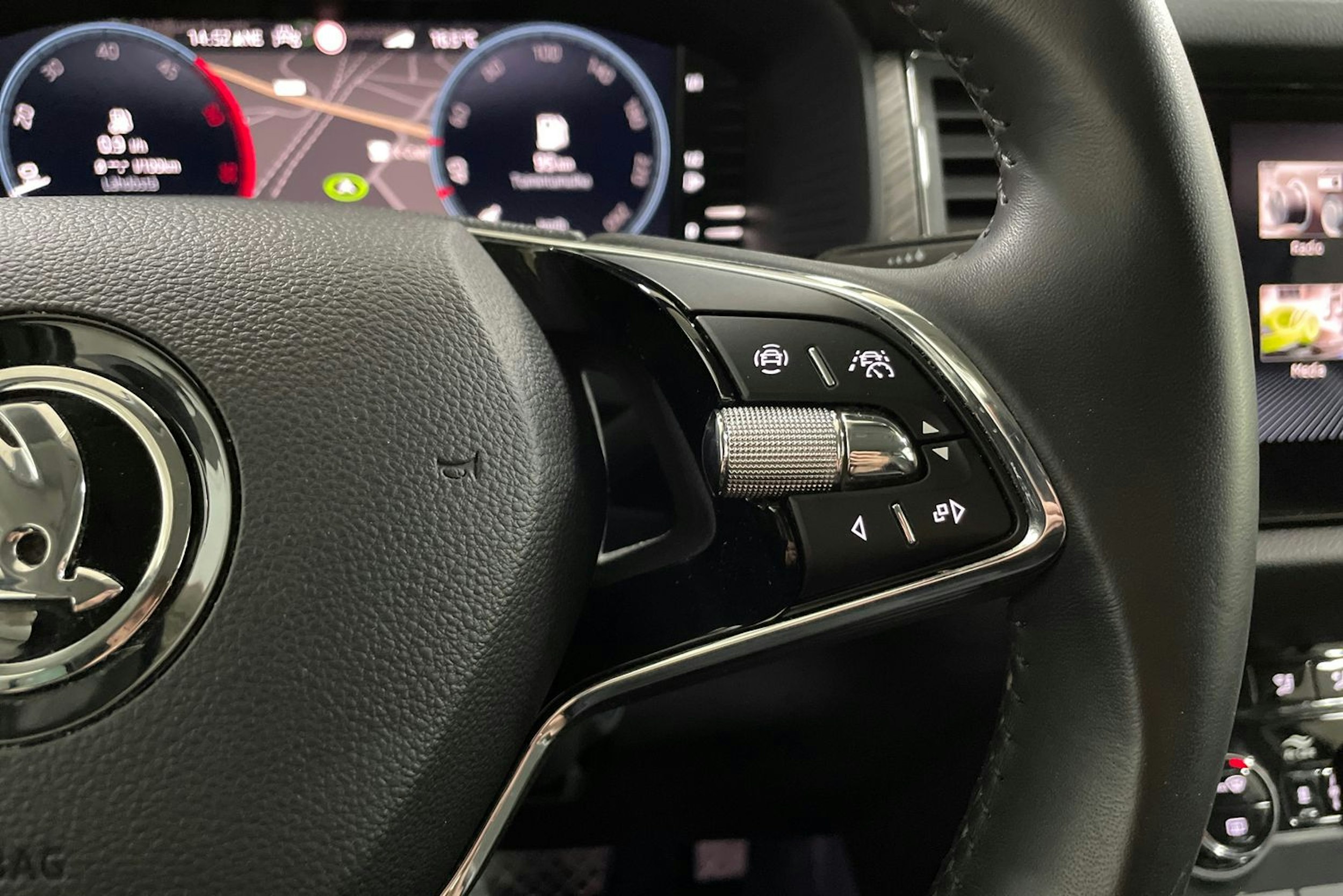 musta Skoda Kodiaq 2022 kuva 17.