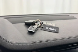harmaa Skoda Kodiaq 2022 kuva 58.